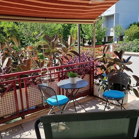 Intero Appartamento Con Giardino E Parcheggio Rom Exterior foto